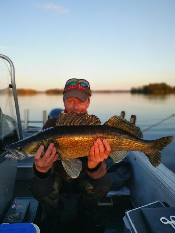 Nommen Fishing Cottages Vetlanda Esterno foto