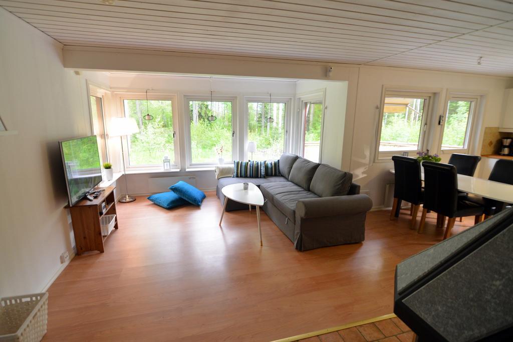 Nommen Fishing Cottages Vetlanda Esterno foto